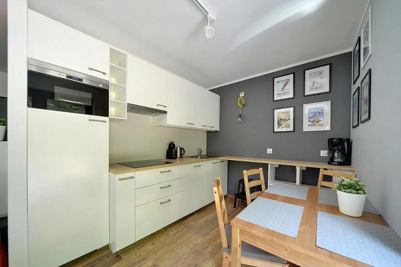 Apartment Apartamenty Sun Seasons 24 - Rezydencja Przy Strumyku Karpacz